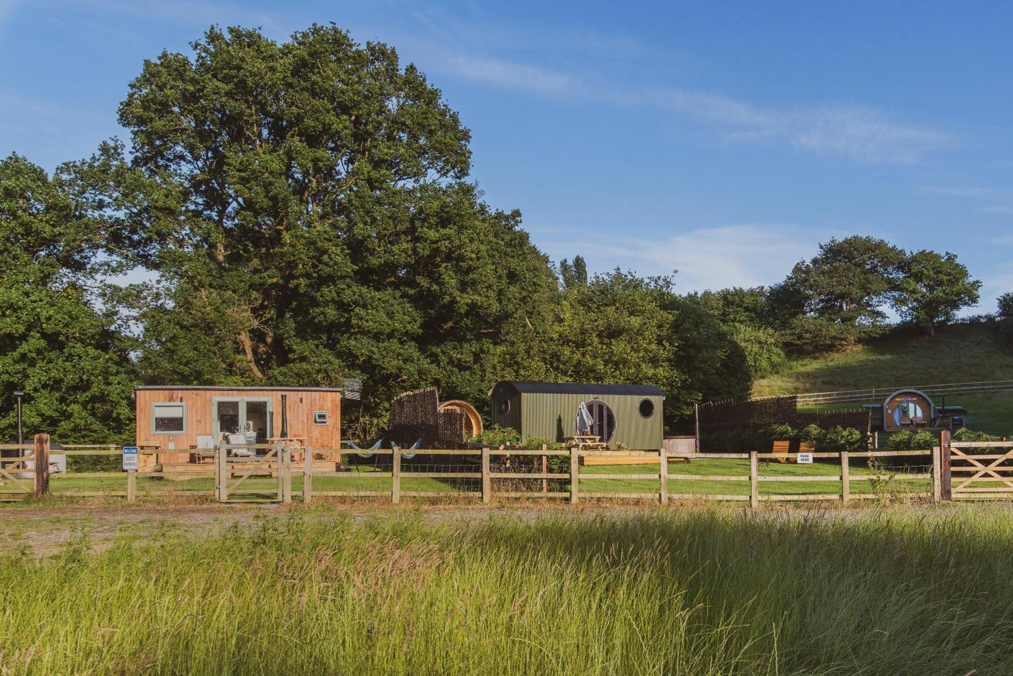 The Hideaway At Hiddenwood Glamping Hotel Corsley Buitenkant foto